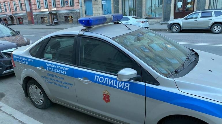 В Петербурге задержали нерадивую мать, которая выкинула новорожденного в окно